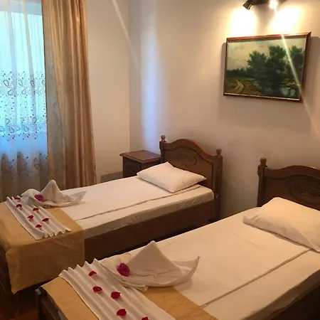 Casa Nursil Guest house *